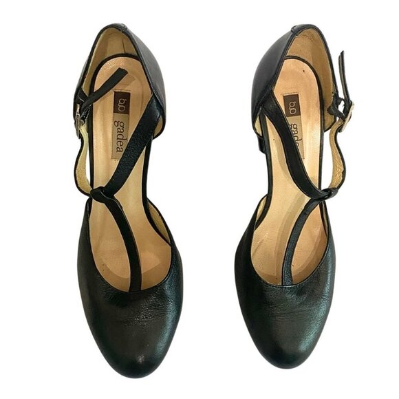 Elegant Black Heels - Picture 4 of 9